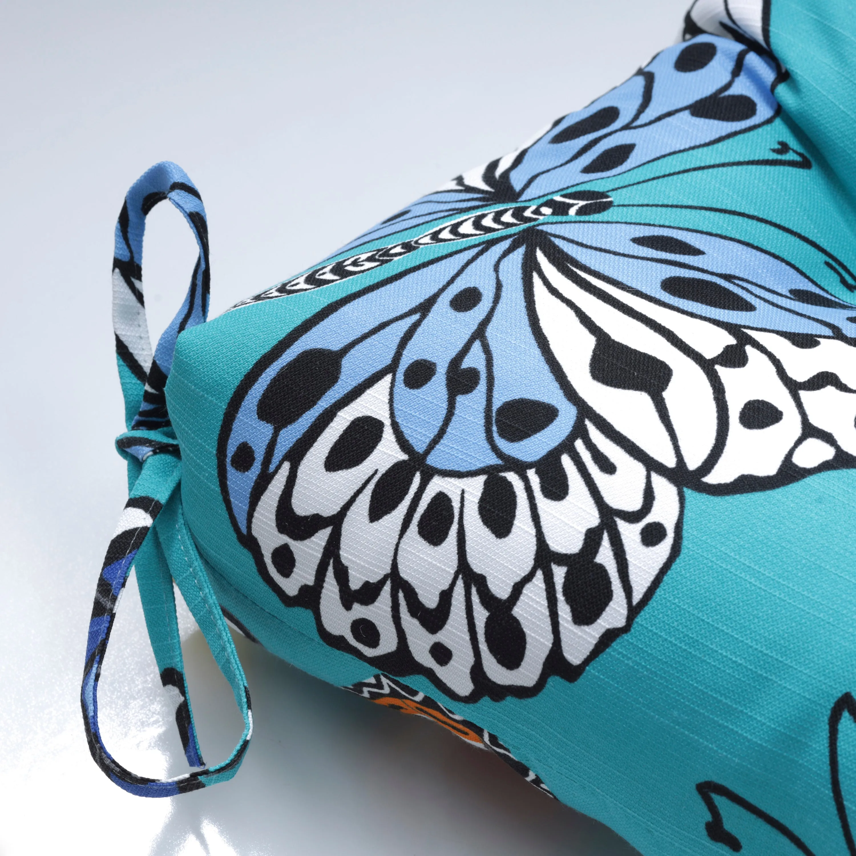 Butterfly Garden Turquoise 44" Blown Bench