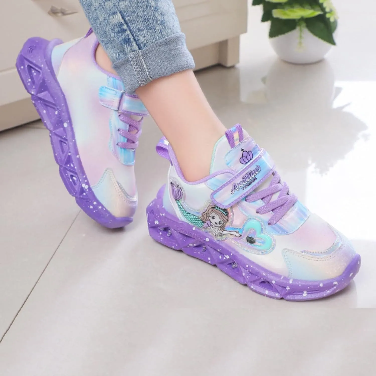 Children Sports Shoes with Lights Breathable Princess Lightweight Casual Lighting Kids Up Night High Heels for Girls