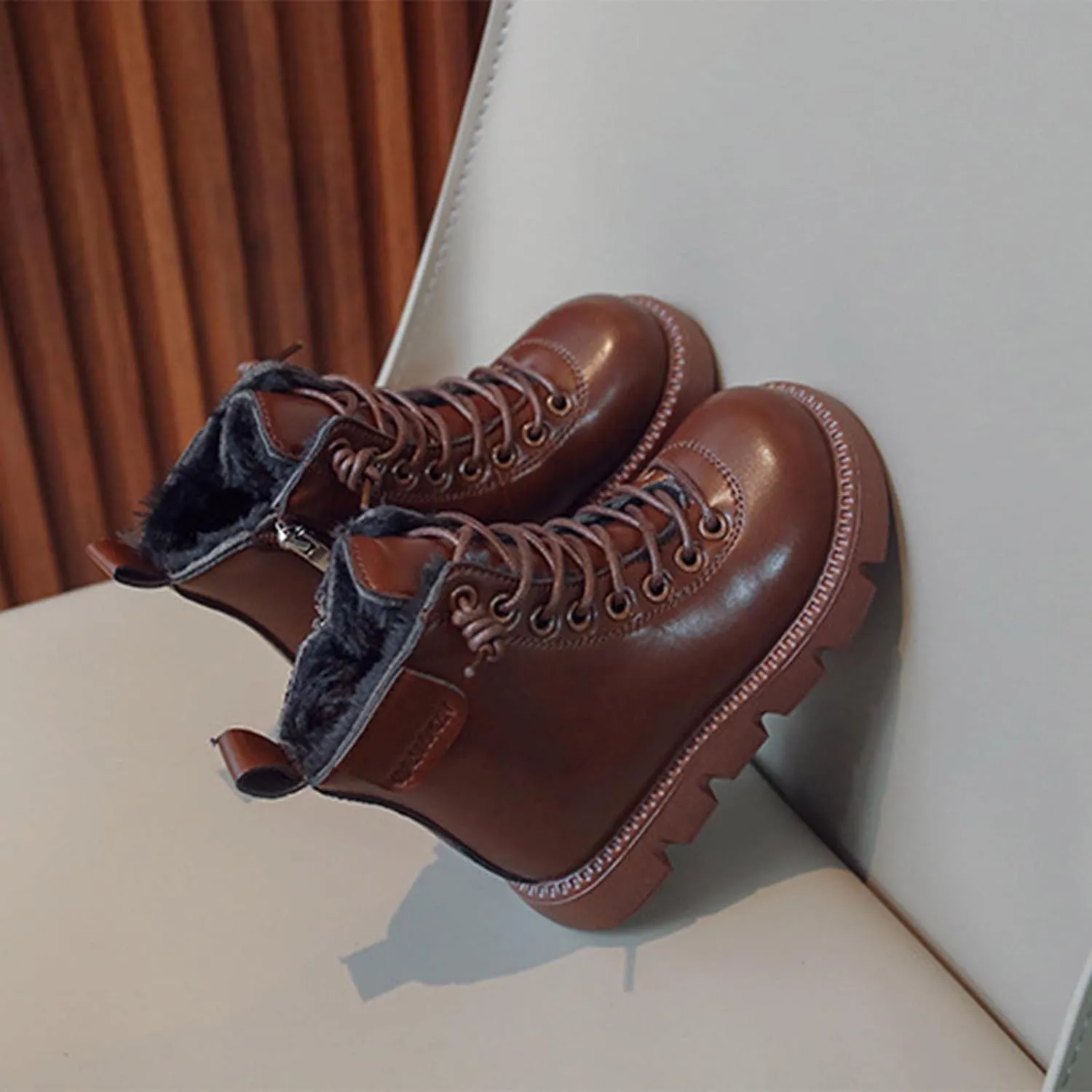 Fashion Winter Children Boots Boys and Girls Ankle Boots Flat Bottom Non Slip High Top Plush Warm and Kid Winter Boots