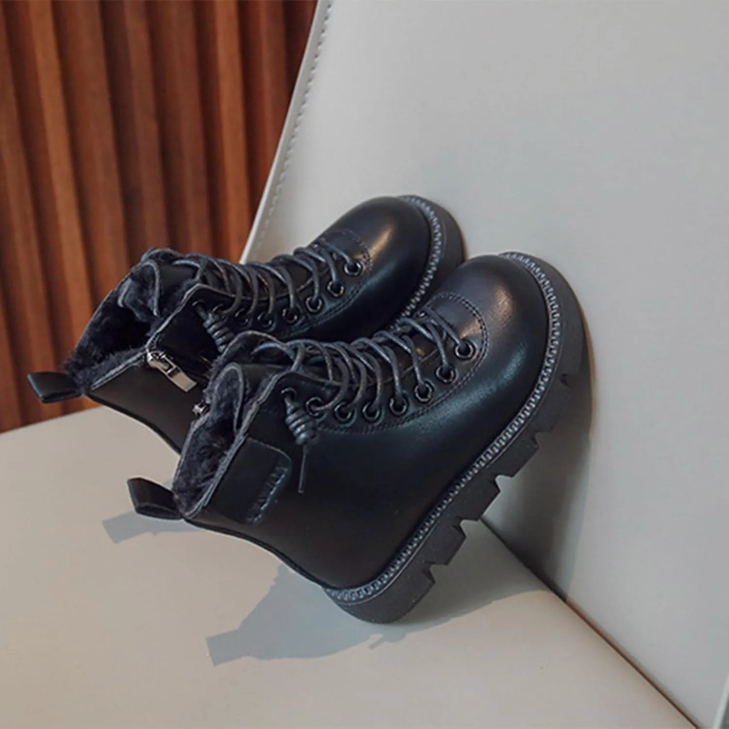 Fashion Winter Children Boots Boys and Girls Ankle Boots Flat Bottom Non Slip High Top Plush Warm and Kid Winter Boots