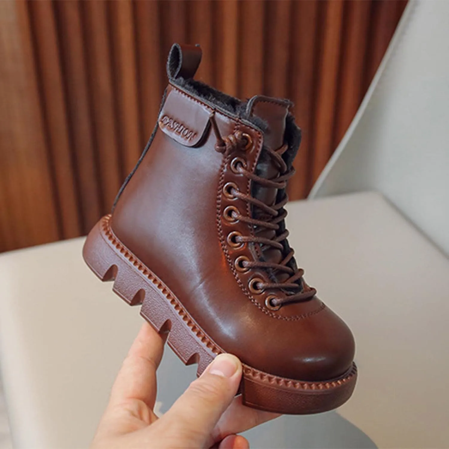 Fashion Winter Children Boots Boys and Girls Ankle Boots Flat Bottom Non Slip High Top Plush Warm and Kid Winter Boots