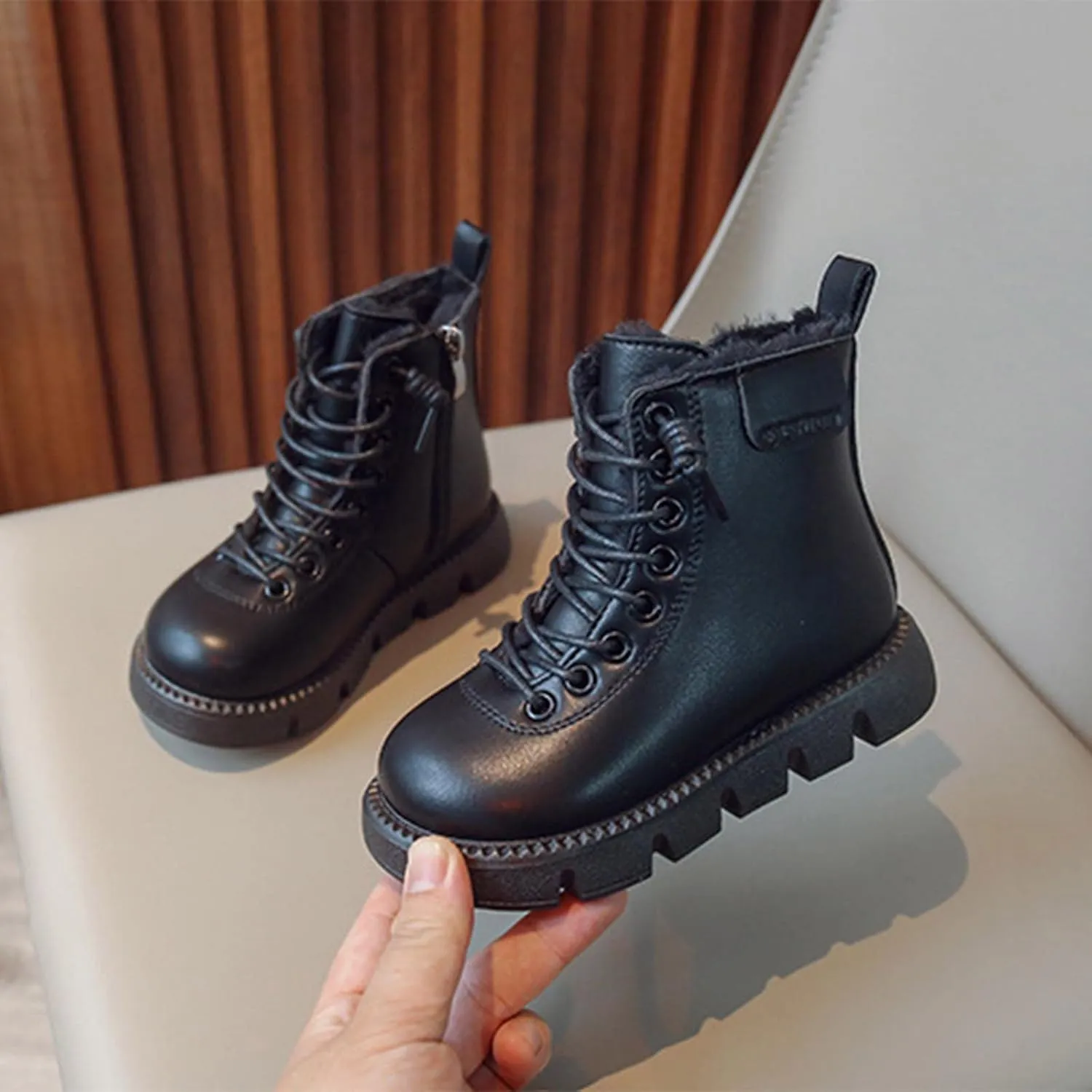 Fashion Winter Children Boots Boys and Girls Ankle Boots Flat Bottom Non Slip High Top Plush Warm and Kid Winter Boots