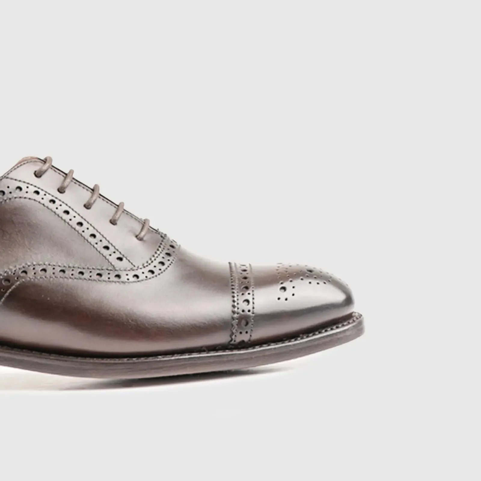 Goodyear Welt Oxford Strait Toe Cap With Punch 6870 Brown