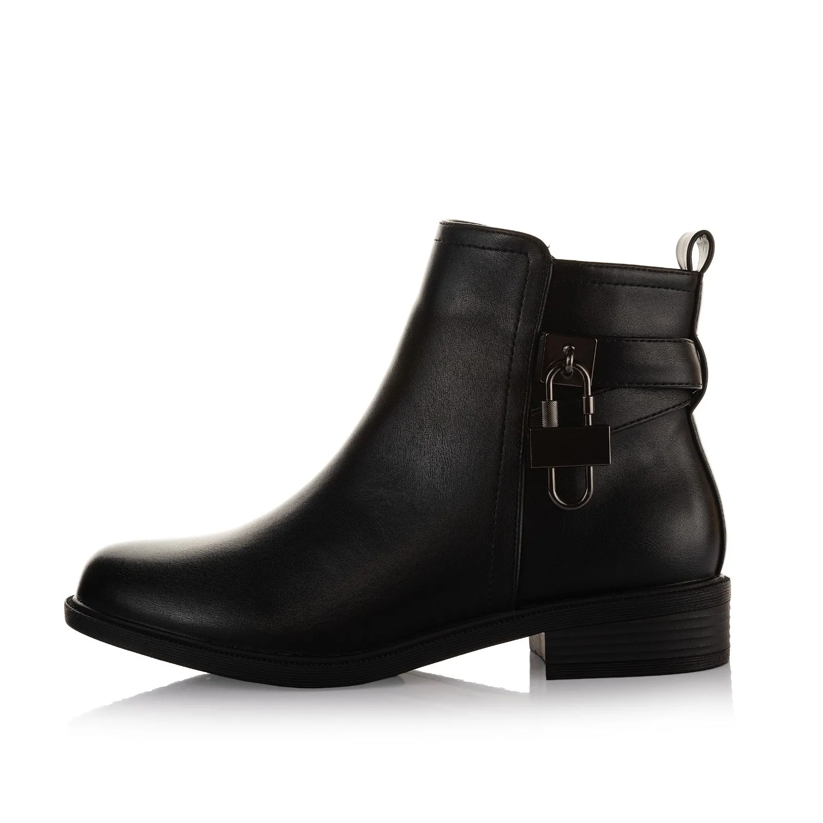LockLift Boots