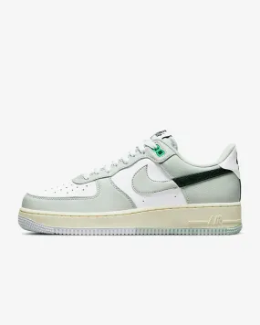 Nike Air Force 1 07 LV8 - Light Silver / White