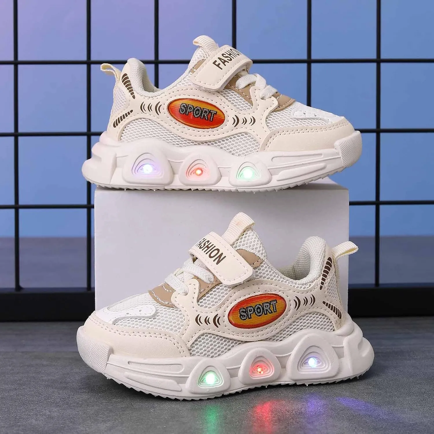 Sneakers for Girls Casual Baby Soft Walking Shoes Kids Baby Girls LED Light Up Luminous Running Sport Shoes Mesh Sneakers